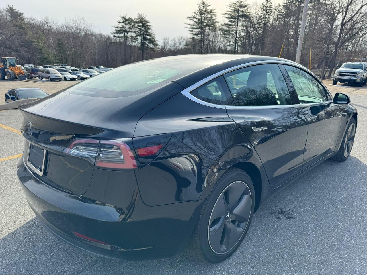 Photo 2 VIN: 5YJ3E1EA2KF305199 - TESLA MODEL 3 