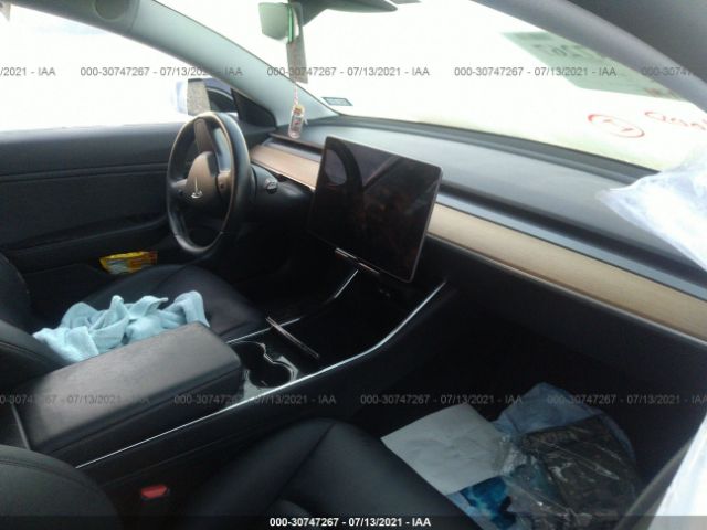 Photo 4 VIN: 5YJ3E1EA2KF313304 - TESLA MODEL 3 