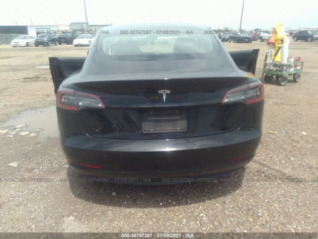 Photo 5 VIN: 5YJ3E1EA2KF313304 - TESLA MODEL 3 