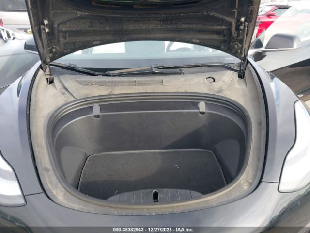 Photo 9 VIN: 5YJ3E1EA2KF314923 - TESLA MODEL 3 