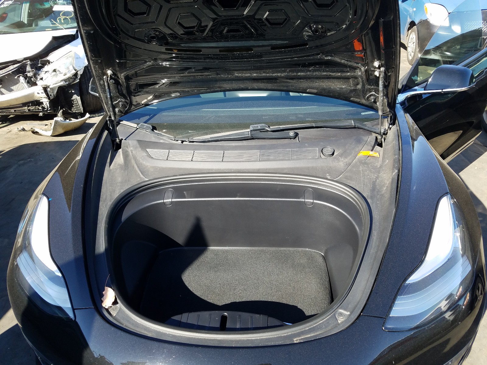 Photo 6 VIN: 5YJ3E1EA2KF325341 - TESLA MODEL 3 