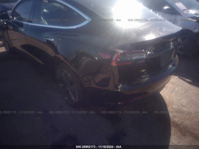 Photo 2 VIN: 5YJ3E1EA2KF331513 - TESLA MODEL 3 