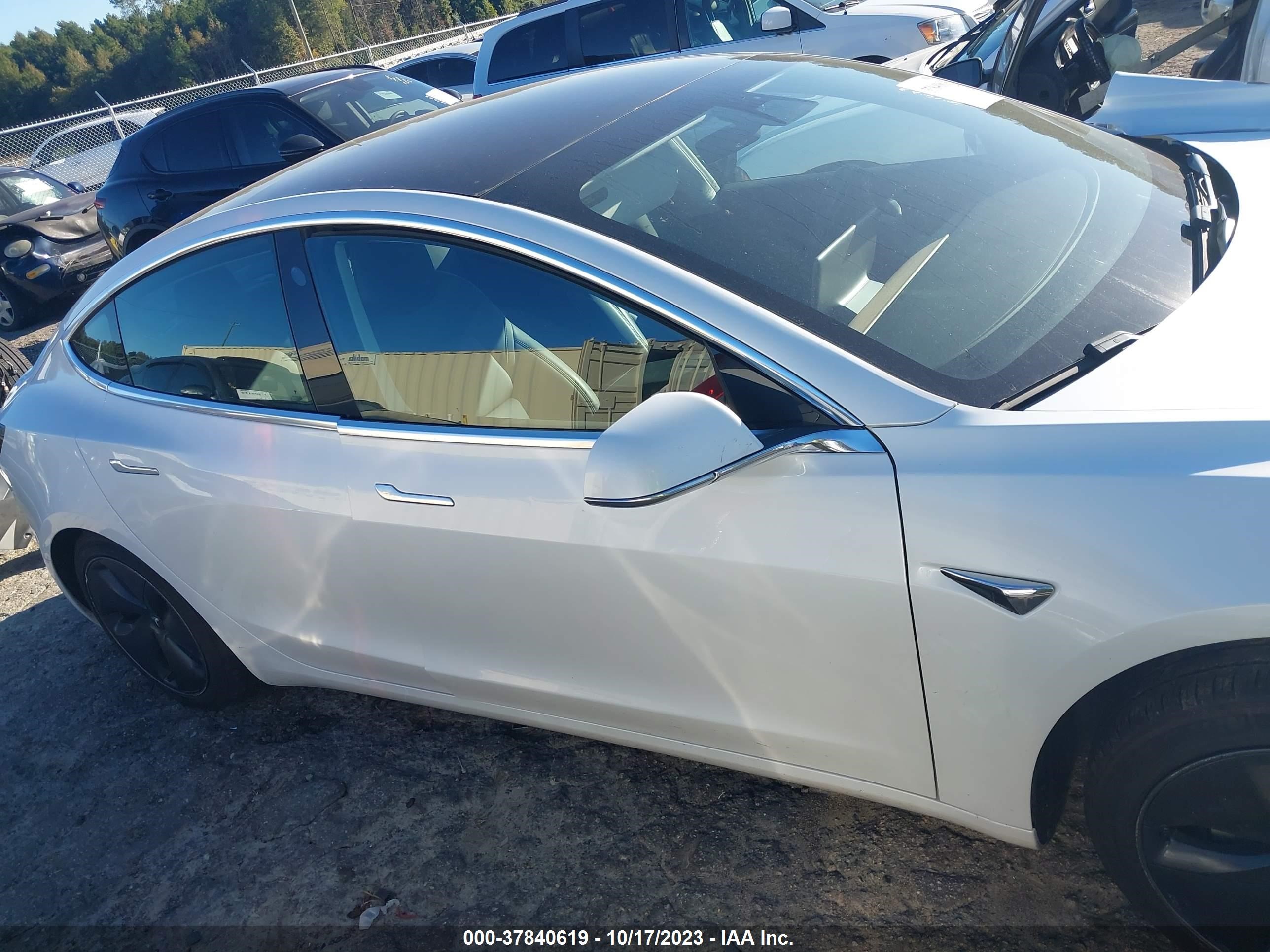 Photo 9 VIN: 5YJ3E1EA2LF505047 - TESLA MODEL 3 