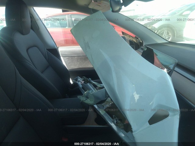 Photo 4 VIN: 5YJ3E1EA2LF598717 - TESLA MODEL 3 