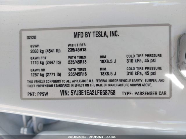 Photo 8 VIN: 5YJ3E1EA2LF658768 - TESLA MODEL 3 