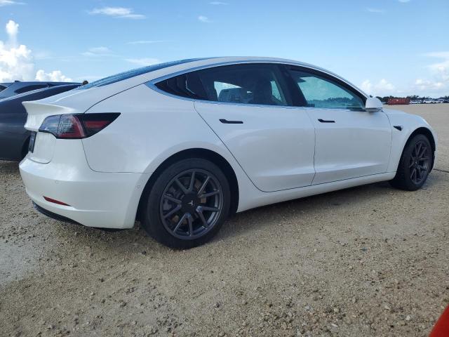 Photo 2 VIN: 5YJ3E1EA2LF737468 - TESLA MODEL 3 