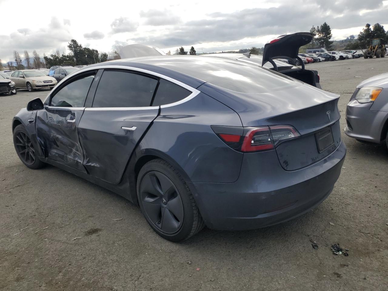 Photo 1 VIN: 5YJ3E1EA2LF743397 - TESLA MODEL 3 