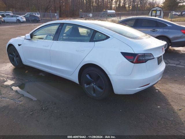 Photo 2 VIN: 5YJ3E1EA2LF792695 - TESLA MODEL 3 