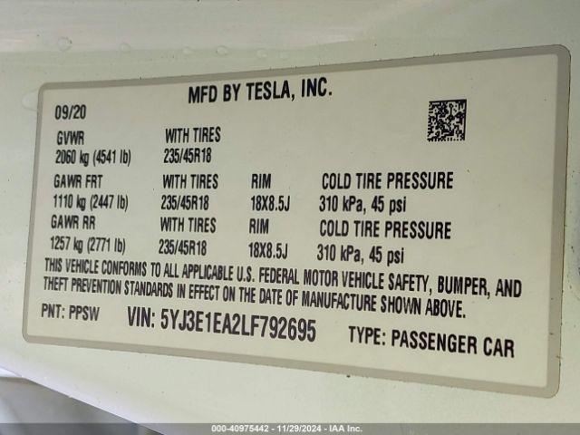 Photo 8 VIN: 5YJ3E1EA2LF792695 - TESLA MODEL 3 