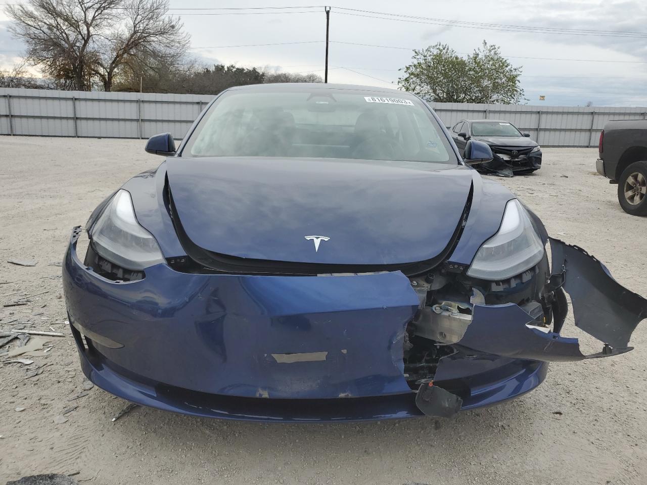 Photo 4 VIN: 5YJ3E1EA2MF088949 - TESLA MODEL 3 