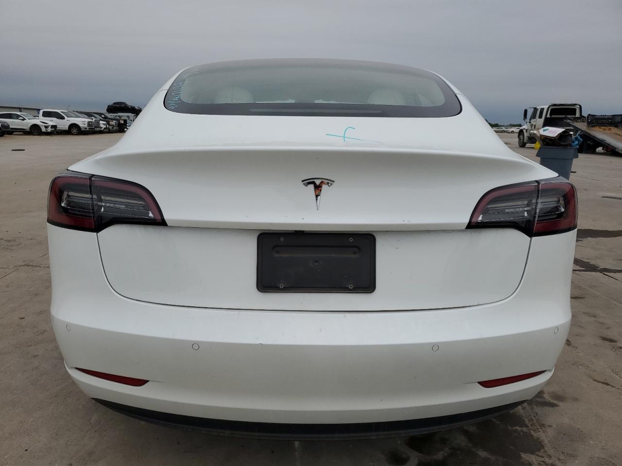 Photo 5 VIN: 5YJ3E1EA2MF098722 - TESLA MODEL 3 