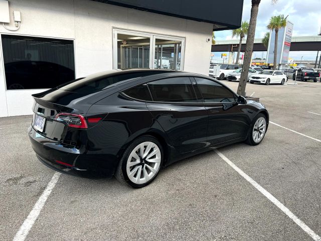 Photo 3 VIN: 5YJ3E1EA2MF853836 - TESLA MODEL 3 