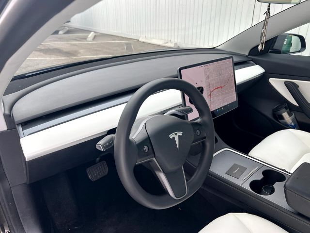 Photo 5 VIN: 5YJ3E1EA2MF853836 - TESLA MODEL 3 