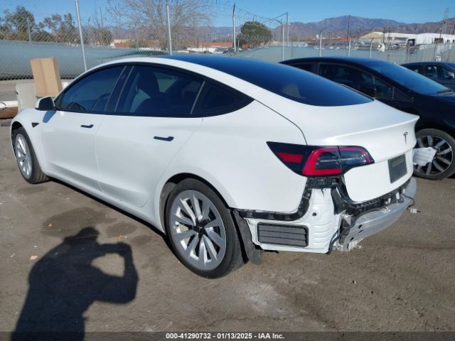 Photo 2 VIN: 5YJ3E1EA2NF130747 - TESLA MODEL 3 