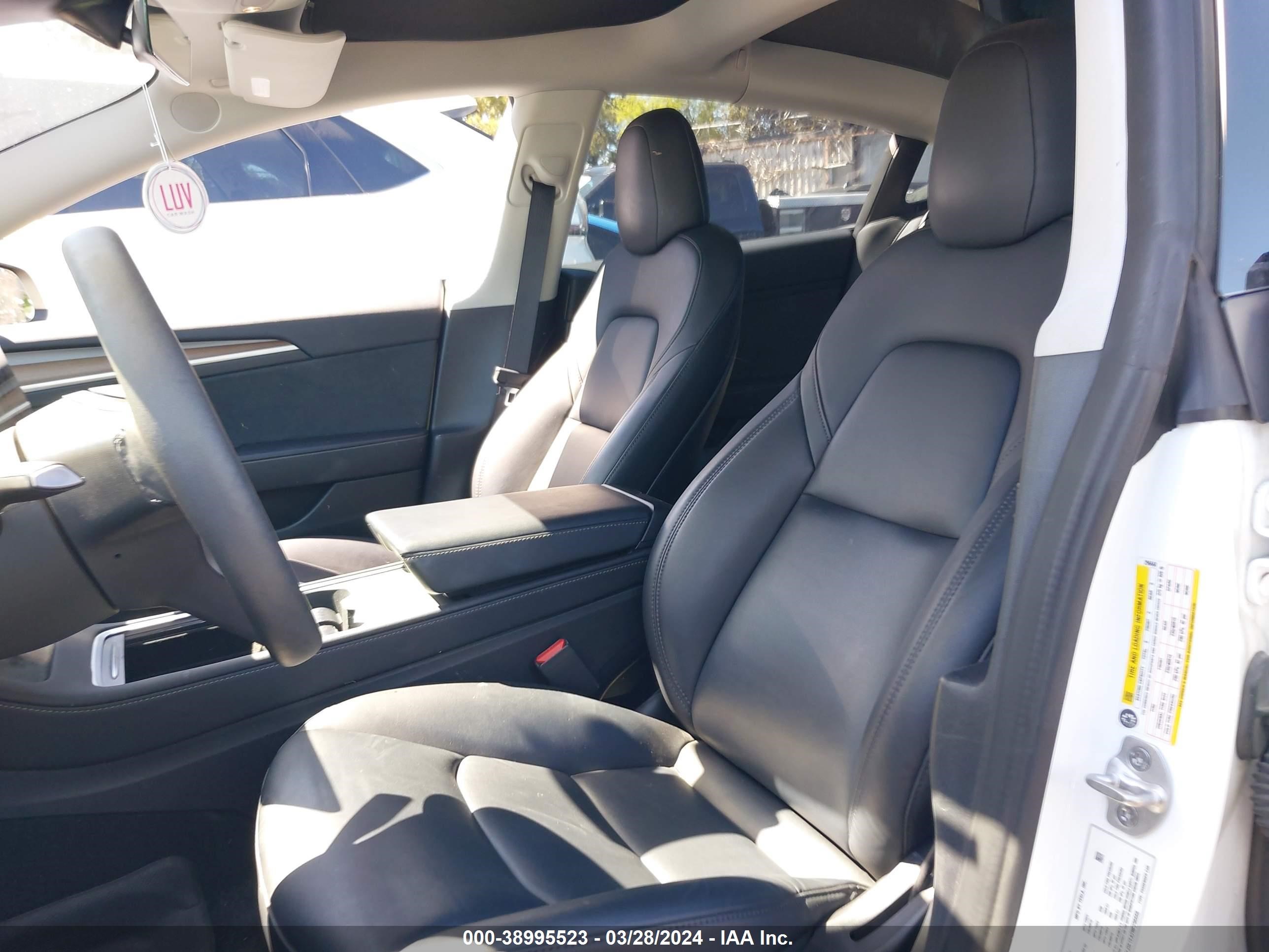 Photo 20 VIN: 5YJ3E1EA2NF296668 - TESLA MODEL 3 