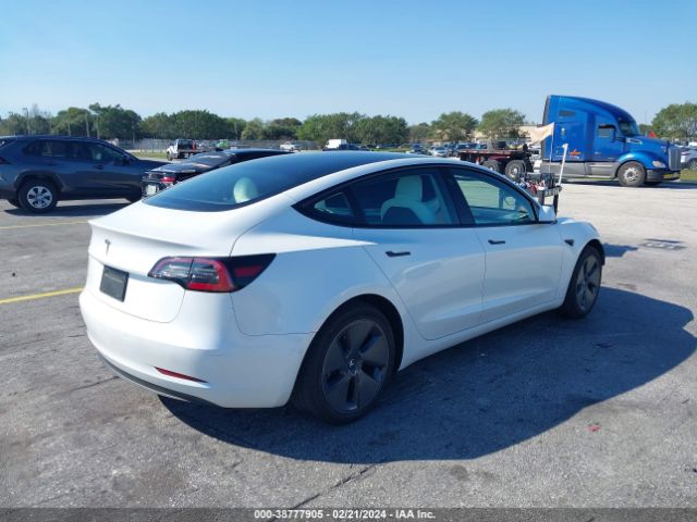 Photo 3 VIN: 5YJ3E1EA2NF330320 - TESLA MODEL 3 