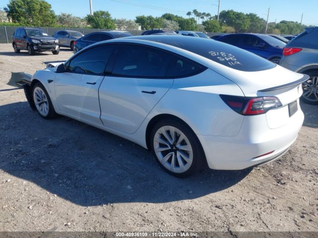 Photo 2 VIN: 5YJ3E1EA2PF398183 - TESLA MODEL 3 