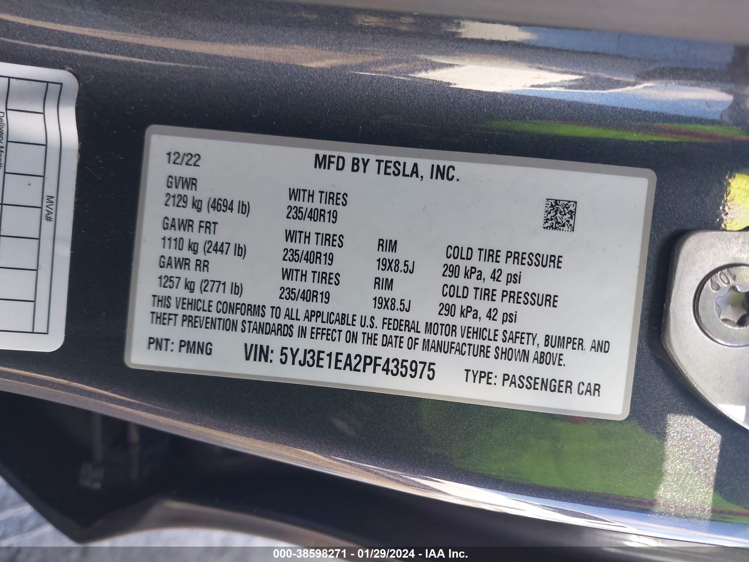 Photo 8 VIN: 5YJ3E1EA2PF435975 - TESLA MODEL 3 