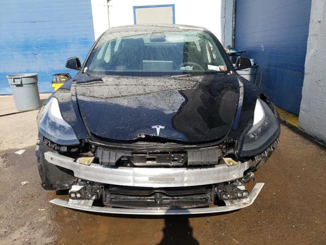 Photo 4 VIN: 5YJ3E1EA2PF450220 - TESLA MODEL 3 