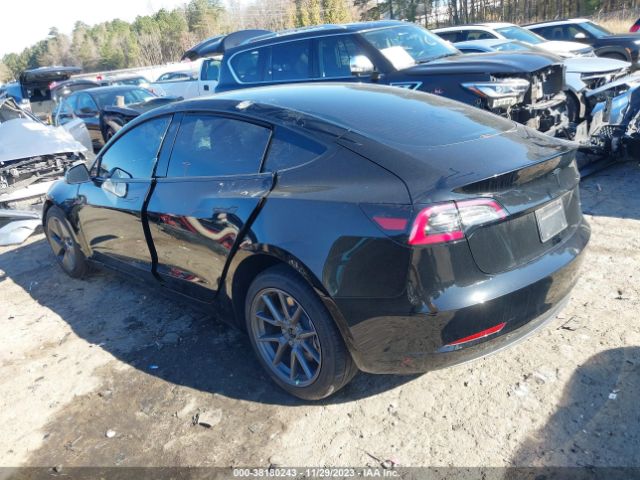 Photo 2 VIN: 5YJ3E1EA2PF460195 - TESLA MODEL 3 