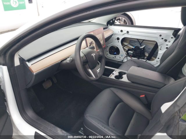 Photo 4 VIN: 5YJ3E1EA2PF476574 - TESLA MODEL 3 