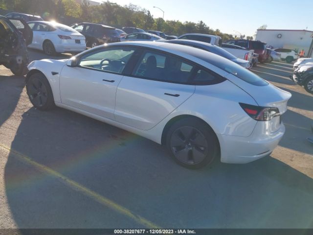 Photo 2 VIN: 5YJ3E1EA2PF478115 - TESLA MODEL 3 