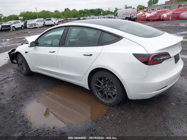 Photo 2 VIN: 5YJ3E1EA2PF478566 - TESLA MODEL 3 