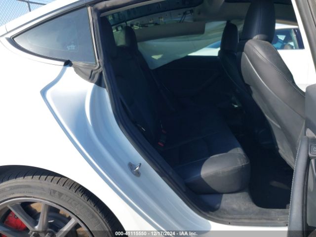 Photo 7 VIN: 5YJ3E1EA2PF500923 - TESLA MODEL 3 