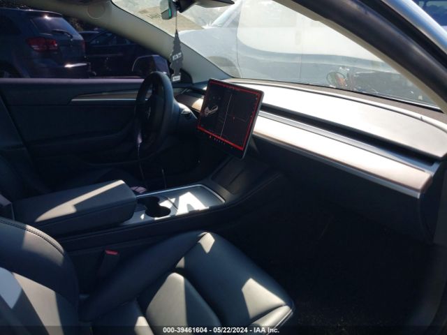 Photo 4 VIN: 5YJ3E1EA2PF553217 - TESLA MODEL 3 