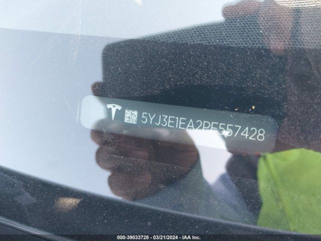 Photo 8 VIN: 5YJ3E1EA2PF557428 - TESLA MODEL 3 