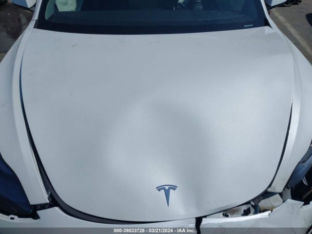 Photo 9 VIN: 5YJ3E1EA2PF557428 - TESLA MODEL 3 