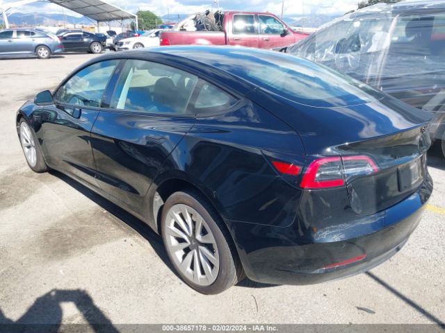 Photo 2 VIN: 5YJ3E1EA2PF565982 - TESLA MODEL 3 