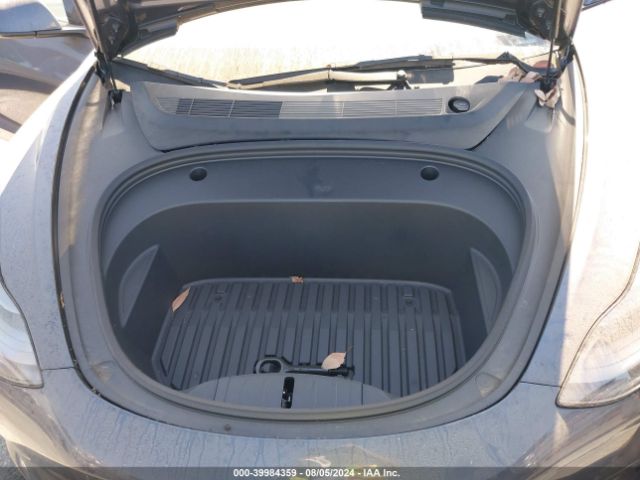 Photo 9 VIN: 5YJ3E1EA2PF598965 - TESLA MODEL 3 