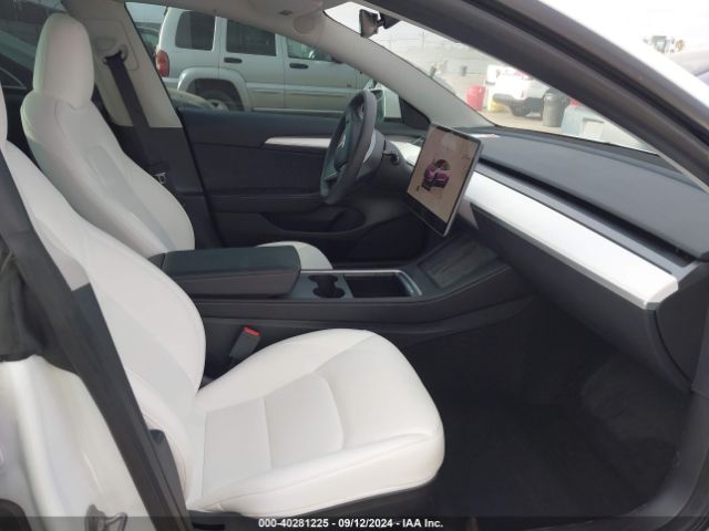 Photo 4 VIN: 5YJ3E1EA2PF623914 - TESLA MODEL 3 