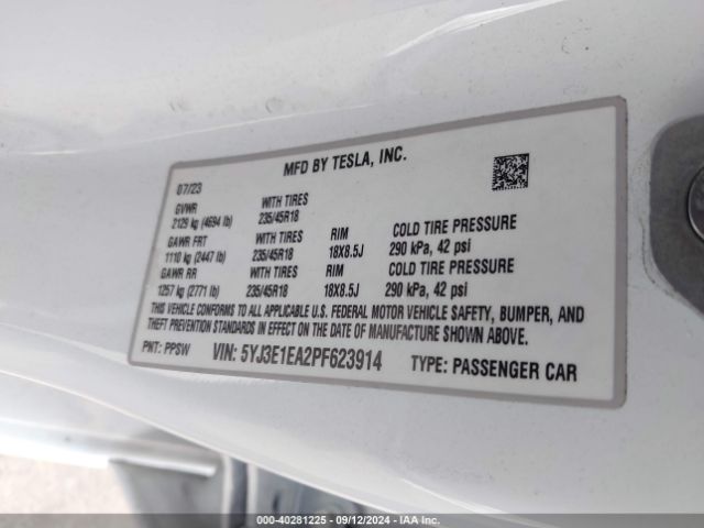 Photo 8 VIN: 5YJ3E1EA2PF623914 - TESLA MODEL 3 