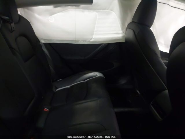 Photo 7 VIN: 5YJ3E1EA2PF638882 - TESLA MODEL 3 