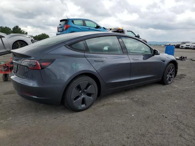 Photo 2 VIN: 5YJ3E1EA2PF645489 - TESLA MODEL 3 