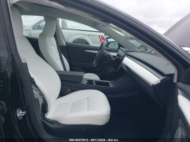 Photo 4 VIN: 5YJ3E1EA2PF669372 - TESLA MODEL 3 