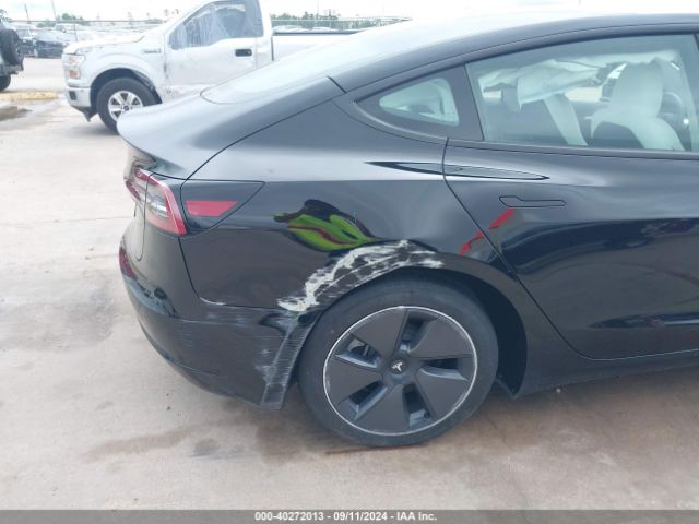 Photo 5 VIN: 5YJ3E1EA2PF669372 - TESLA MODEL 3 