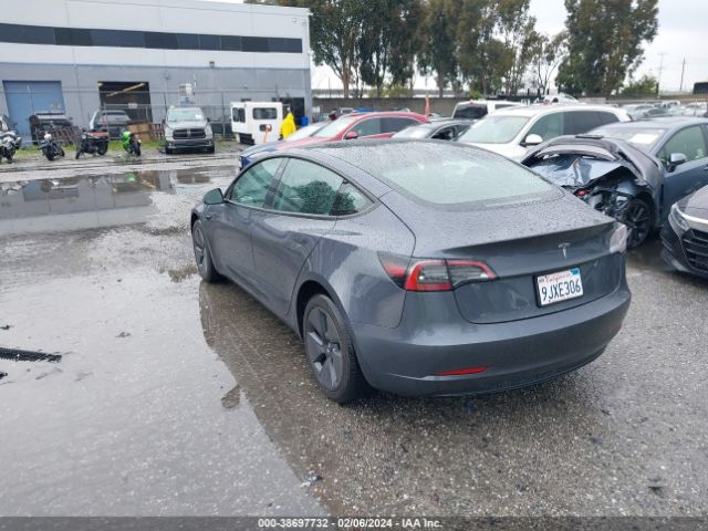 Photo 2 VIN: 5YJ3E1EA2PF690898 - TESLA MODEL 3 