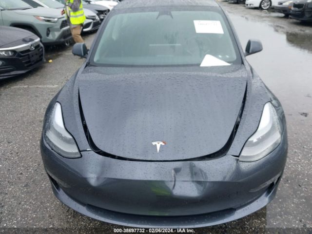 Photo 9 VIN: 5YJ3E1EA2PF690898 - TESLA MODEL 3 