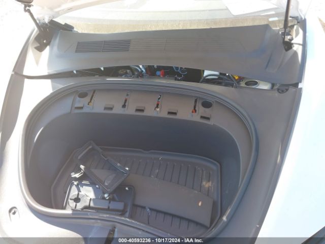 Photo 9 VIN: 5YJ3E1EA2RF767241 - TESLA MODEL 3 