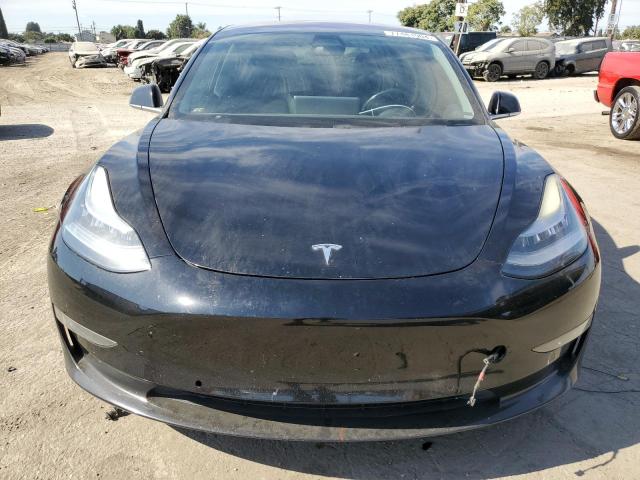 Photo 4 VIN: 5YJ3E1EA3JF004438 - TESLA MODEL 3 