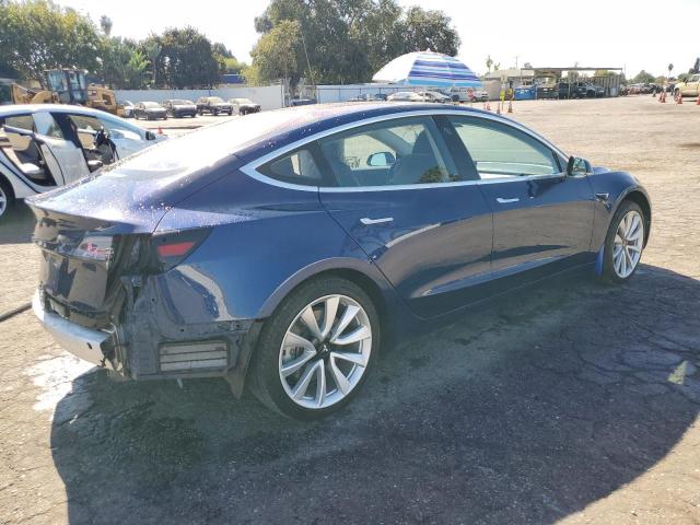 Photo 2 VIN: 5YJ3E1EA3JF022616 - TESLA MODEL 3 