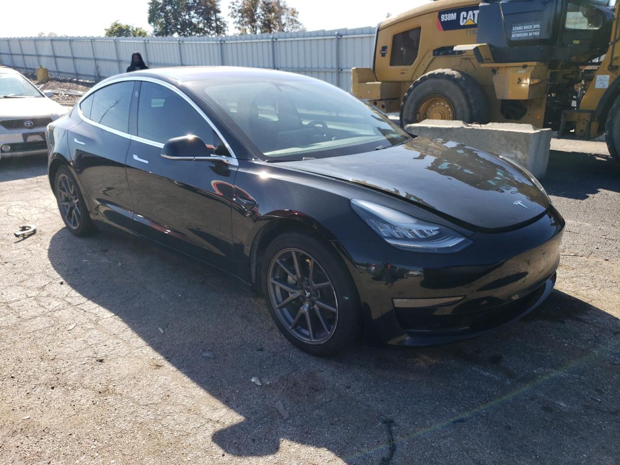 Photo 3 VIN: 5YJ3E1EA3JF030389 - TESLA MODEL 3 