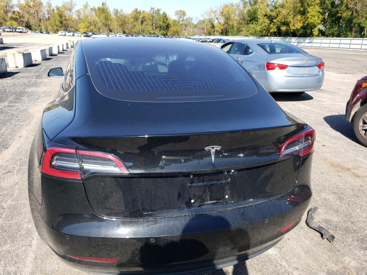 Photo 5 VIN: 5YJ3E1EA3JF030389 - TESLA MODEL 3 