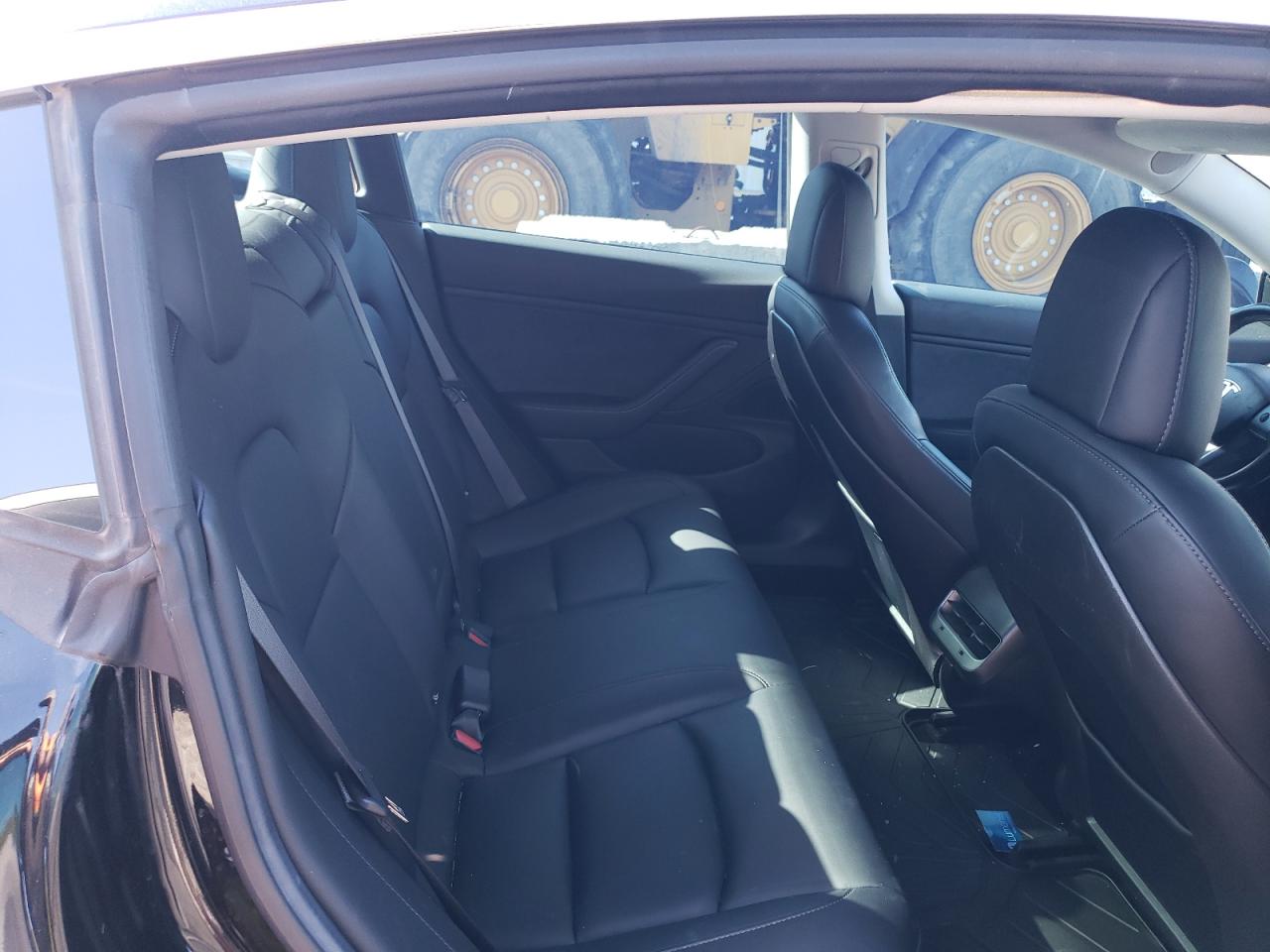 Photo 9 VIN: 5YJ3E1EA3JF030389 - TESLA MODEL 3 