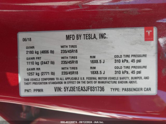 Photo 8 VIN: 5YJ3E1EA3JF031736 - TESLA MODEL 3 