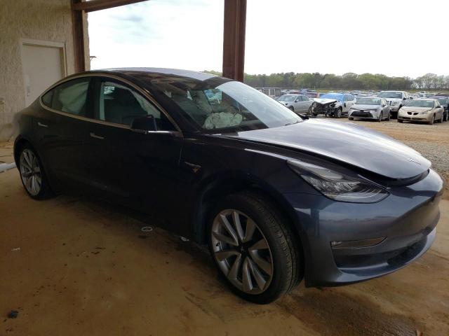 Photo 3 VIN: 5YJ3E1EA3JF032045 - TESLA MODEL 3 