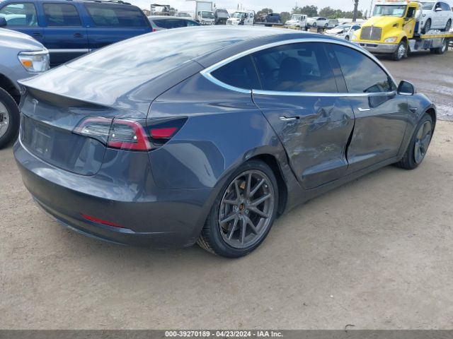 Photo 3 VIN: 5YJ3E1EA3JF039917 - TESLA MODEL 3 